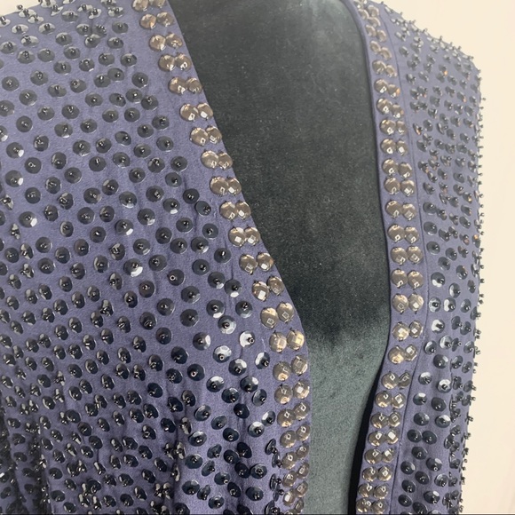 Gorgeous sequinned and jewelled blue swing jacket - Picture 5 of 8